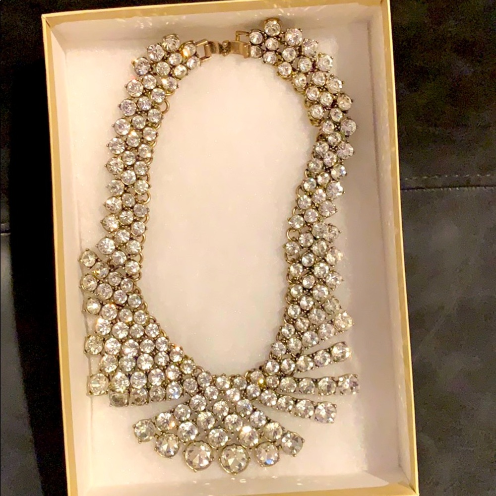 Banana republic necklace- beautiful piece